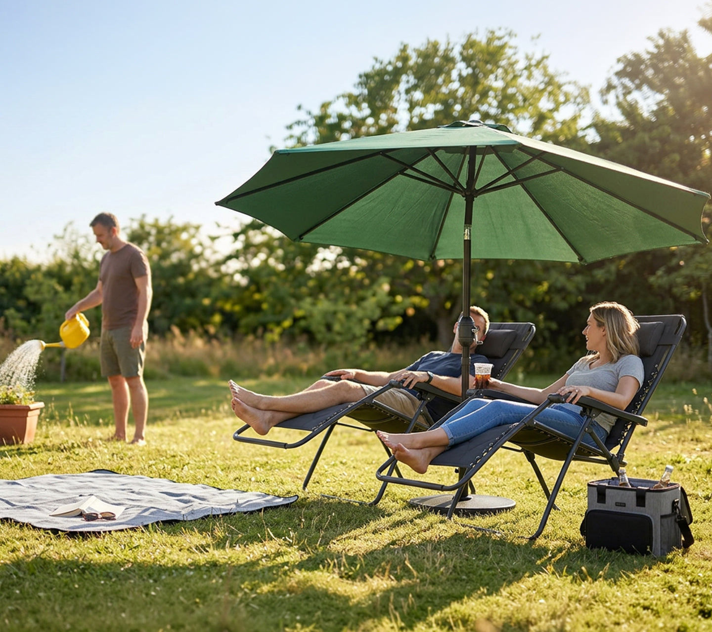 5 Outdoor Essentials That Will Get Used This Summer