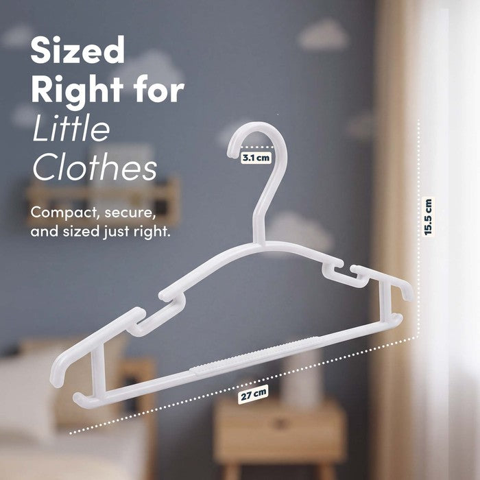 Close-up of a non-slip baby hanger measuring 27cm by 15.5cm for little clothes