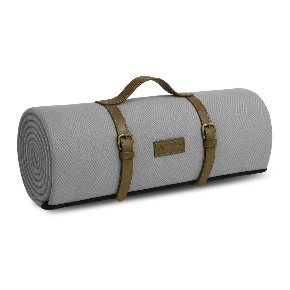 Voyager Picnic Blanket – Herringbone Extra Large Outdoor Rug 200x200cm – Waterproof & Sandproof Mat for 6-8 People – Foldable with Handle – Stylish Camping & Beach Blanket