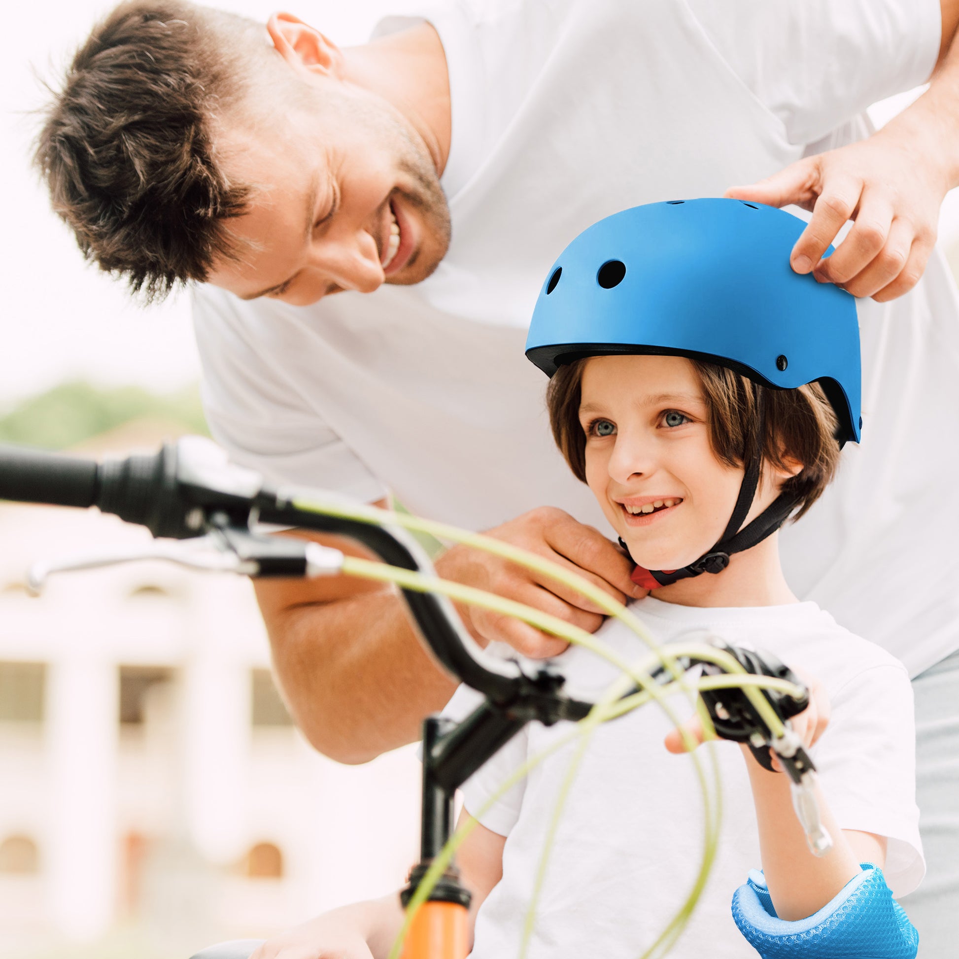 KAYMAN Kids Bike Helmet age 3 to 12, Adjustable Safety Gear for Boys and Girls, Suited to Scooter, Cycling, Skateboard & Roller Skating - Protection for Boys & Girls