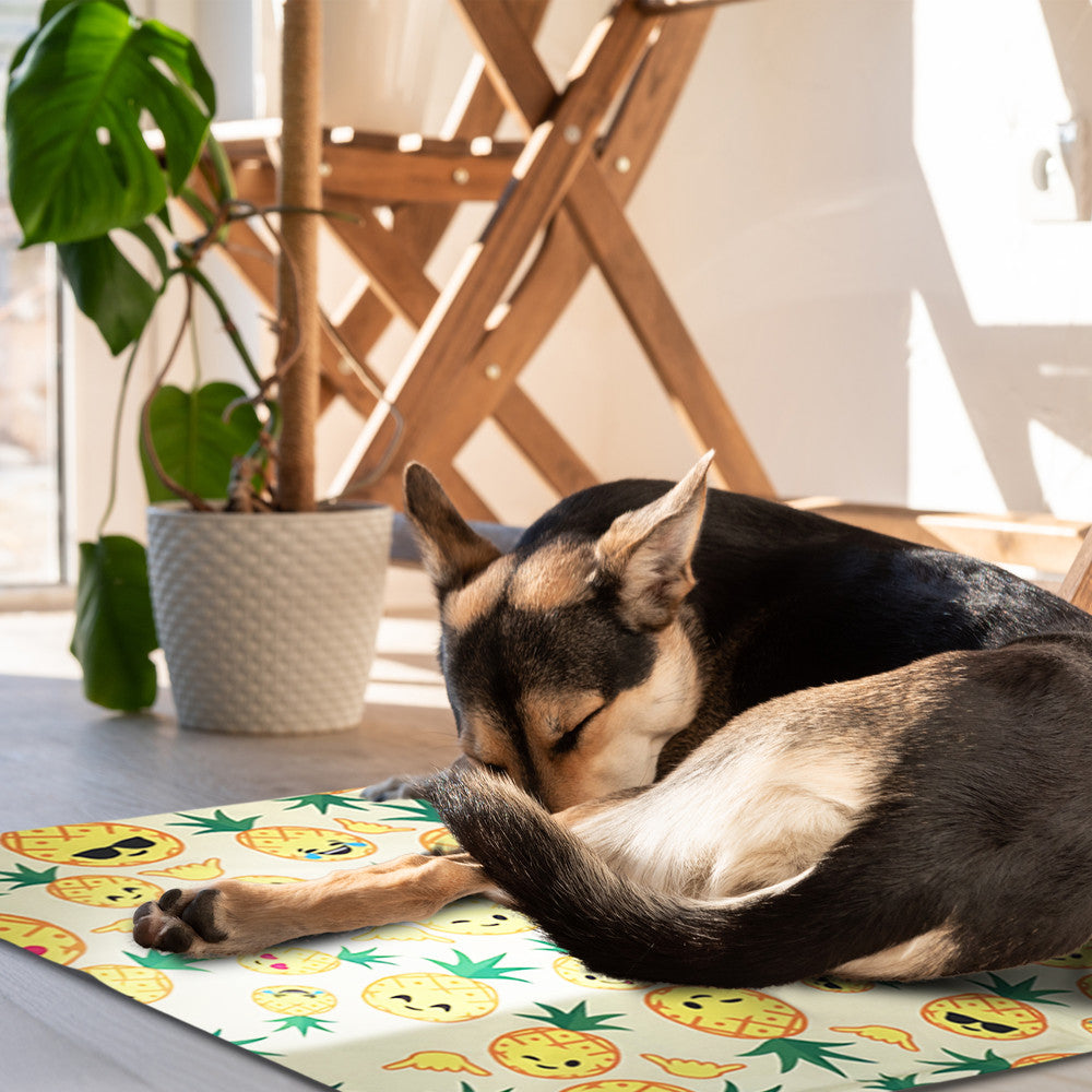 FurDreams Pineapple Pet Cooling Mat – Waterproof Gel Pillow Pad for Dogs and Cats, 75x120cm – Prevent Overheating and Keep Cool During Summer Rest