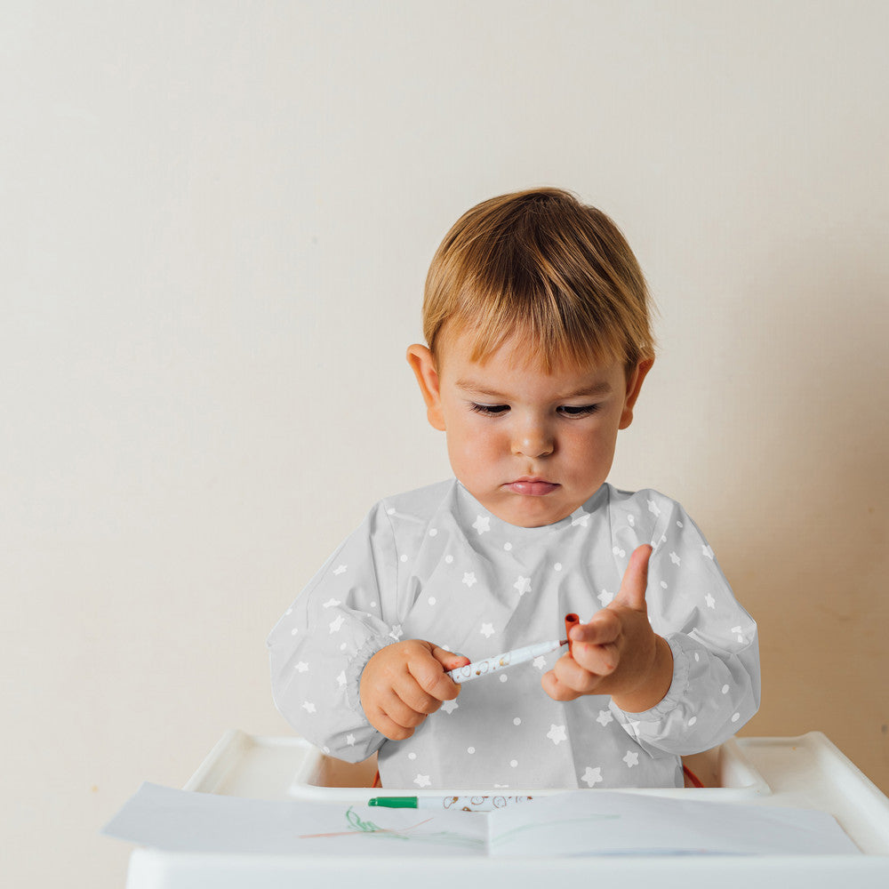 KIDOOLA Baby Led Weaning Bib with Sleeves – Mess-Free, Waterproof & Soft Apron for 6-12 Months – Full Coverall Coverage for Toddlers